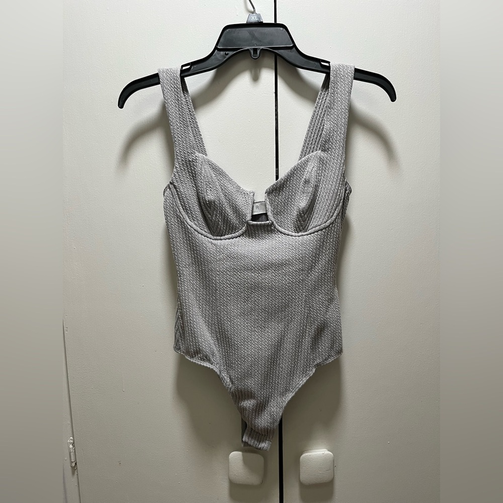 ASTR The Label Gray Textured Women's Bodysuit. Small.